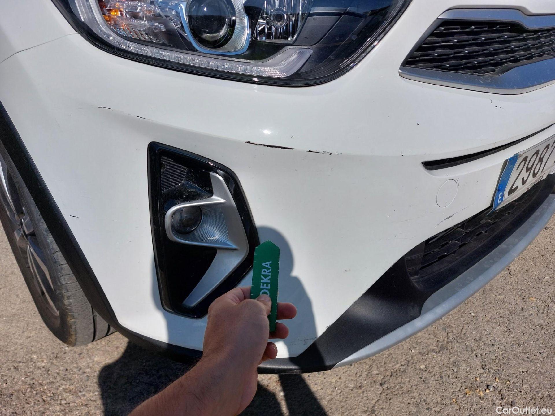  KIA  STONIC  Concept 1.0 T-GDI 100CV MT6 E6d #2