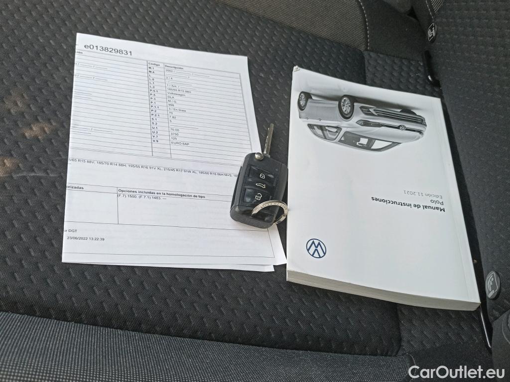  Volkswagen  Polo VOLKSWAGEN  / 2021 / 5P / berlina con portón Life 1.0 TSI 70kW (95CV) DSG #1