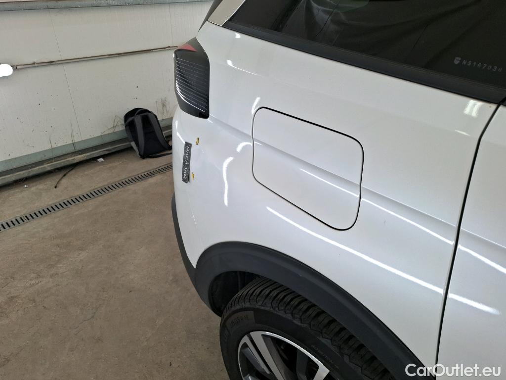  Peugeot  5008  Allure 1.2 PureTech 130CV BVA8 7 Sieges E6d #1