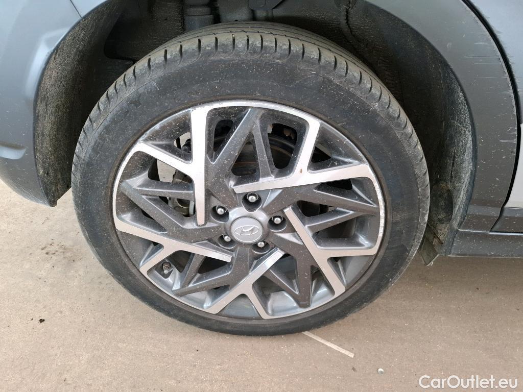  Hyundai  Konna HYUNDAI Kona / 2020 / 5P / SUV 1.6 HYBRID 141 EXECUTIVE HEV #25