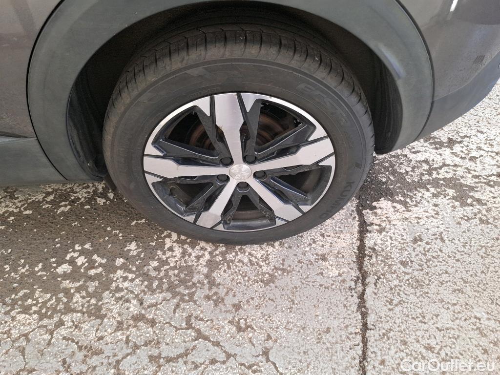  Peugeot  3008  II GT 1.2 PureTech 130CV BVA8 E6d #18