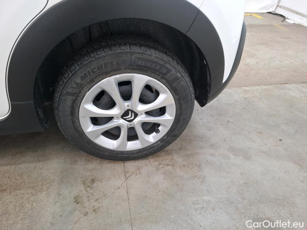  Citroen  C3  Société Feel Nav 1.2 PureTech 80CV BVM5 E6d #19