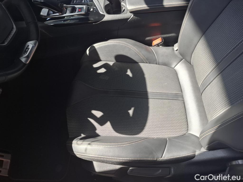  Peugeot  3008  II GT 1.2 PureTech 130CV BVA8 E6d #6
