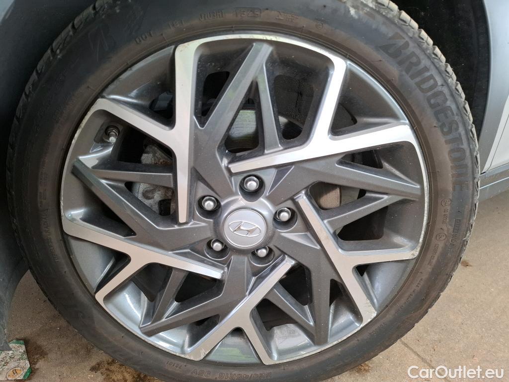  Hyundai  Konna HYUNDAI Kona / 2020 / 5P / SUV 1.6 HYBRID 141 EXECUTIVE HEV #30
