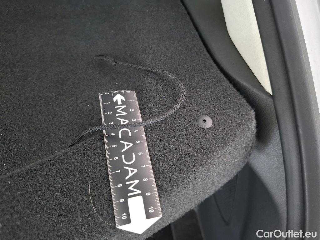  Hyundai  Konna HYUNDAI Kona / 2020 / 5P / SUV 1.6 HYBRID 141 EXECUTIVE HEV #59
