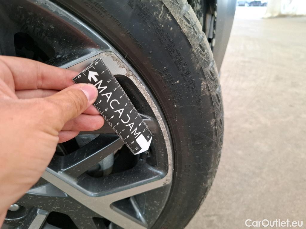  Hyundai  Konna HYUNDAI Kona / 2020 / 5P / SUV 1.6 HYBRID 141 EXECUTIVE HEV #24
