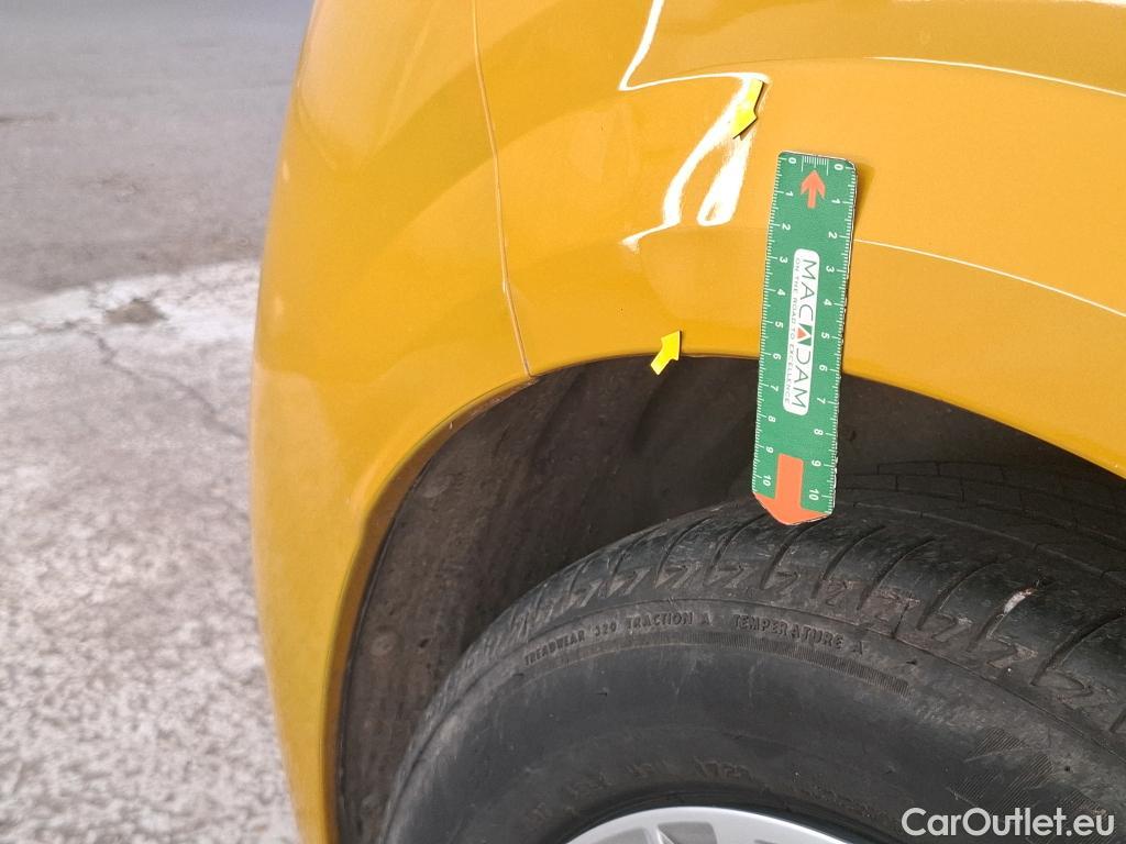  Peugeot  208  Like 1.2 PureTech 75CV BVM5 E6d #3