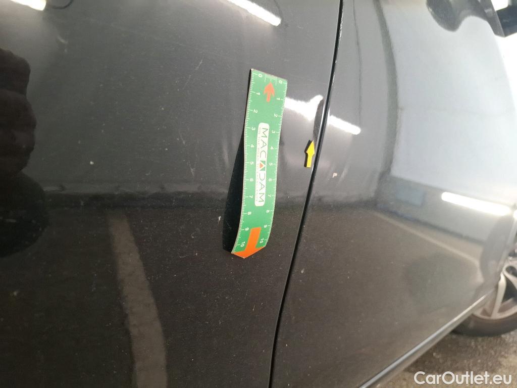  Peugeot  308  Active Business 1.5 HDi 130CV BVM6 E6d #52