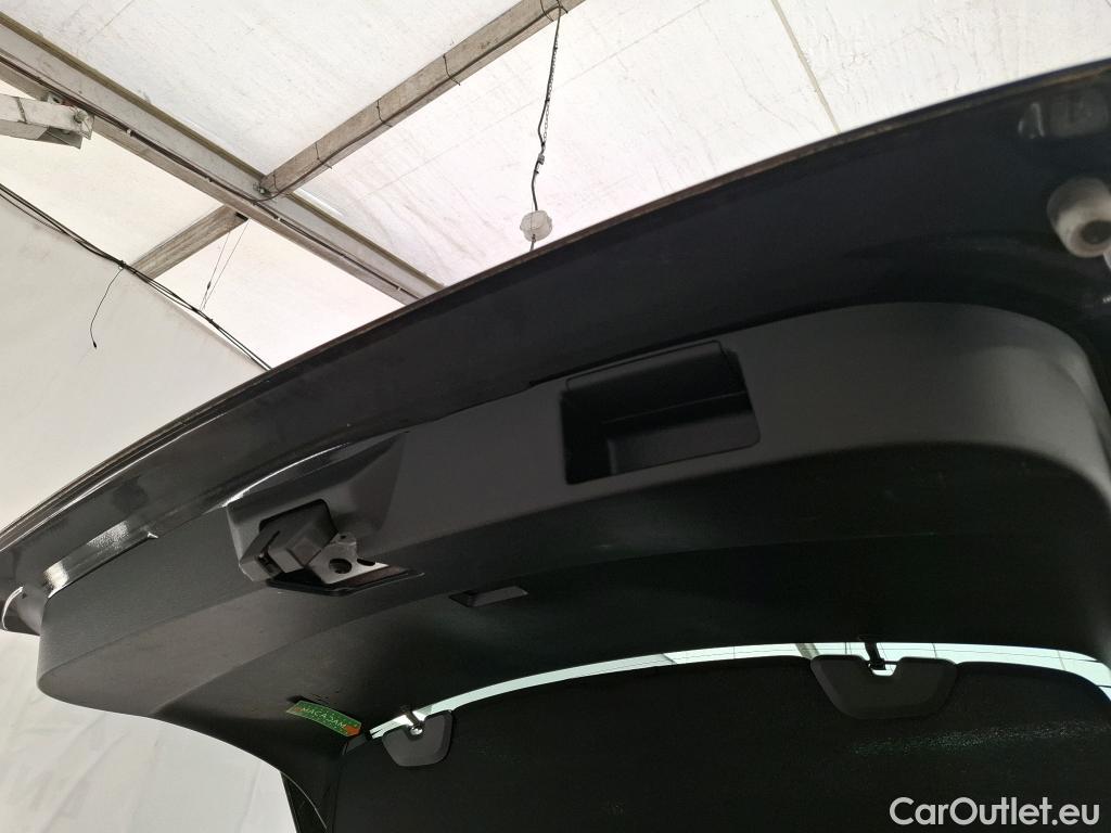  Ford  Kuga FORD  / 2019 / 5P / SUV 2.5 Dur 225 hybrid PHEV Pshift Titanium #58