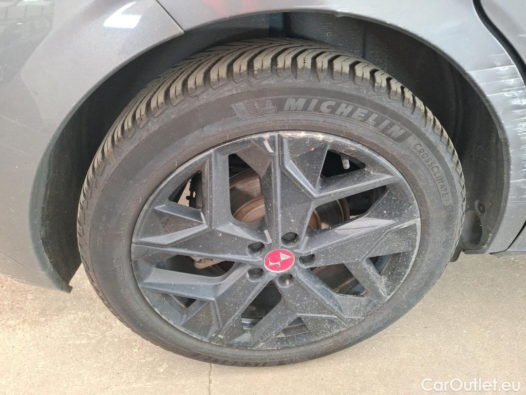 DS  DS4 DS DS 4 / 2021 / 5P / Berline E-TENSE 225 PERFORMANCE LINE + AUTO #33
