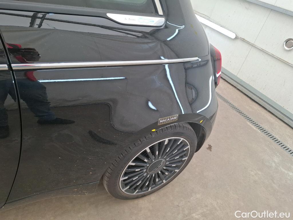  Fiat  500  e 3+1 