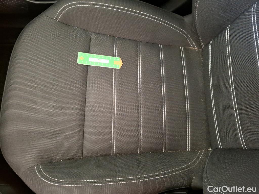  Dacia  Sandero DACIA Jogger 7 Places / 2021 / 5P / Break Expression Hybrid 140 -24 #38