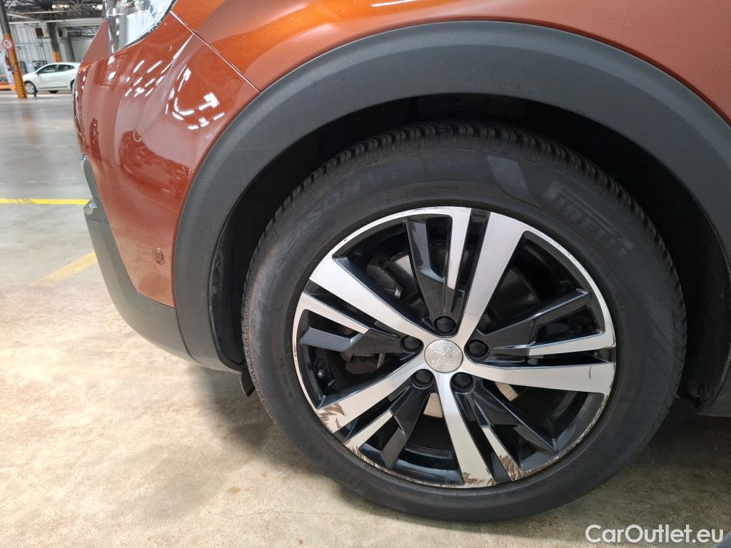  Peugeot  3008 PEUGEOT  / 2016 / 5P / SUV Hybrid 225 e-EAT8 ALLURE BUSINESS #30