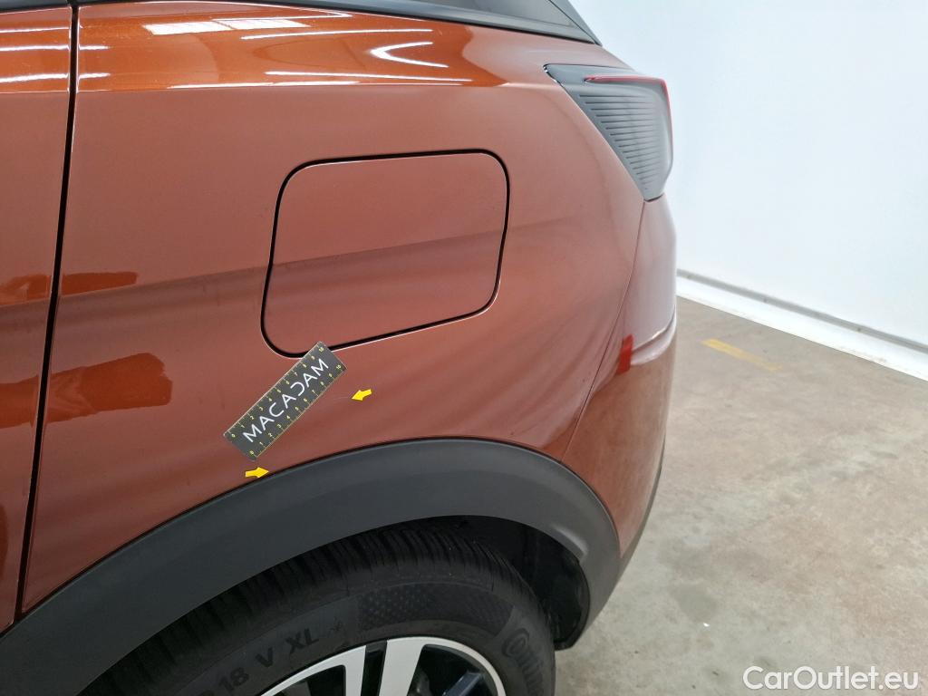  Peugeot  3008 PEUGEOT  / 2016 / 5P / SUV Hybrid 225 e-EAT8 ALLURE BUSINESS #81
