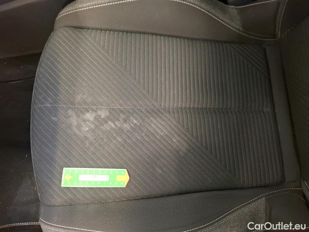  Peugeot  308  SW Active Pack 1.2 PureTech 130CV BVA8 E6d #46