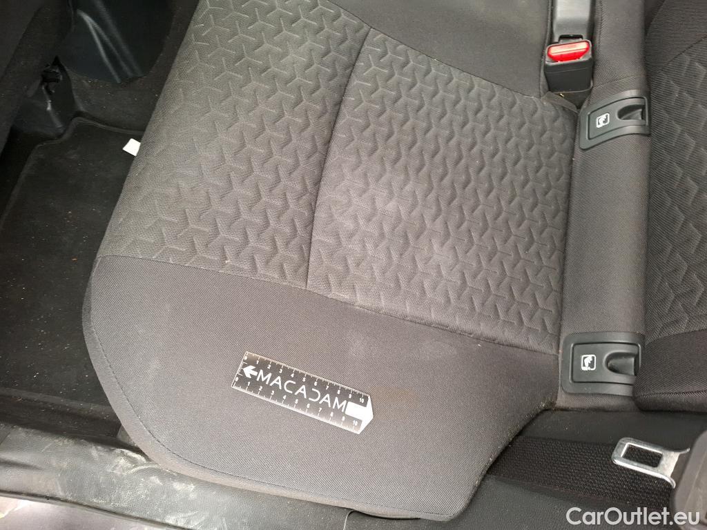  Toyota  Yaris Cross TOYOTA  Hybride  2021  5P  SUV 15 HYBRID 116H DESIGN AUTO #4
