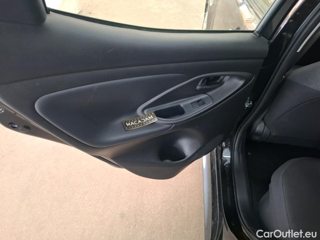  Toyota  Yaris TOYOTA  Hybride / 2019 / 5P / Berline Hybride 116h Dynamic Business Beyond Zer #22