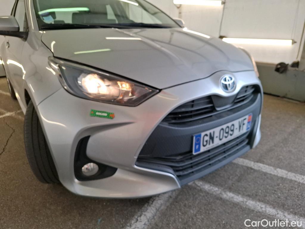  Toyota  Yaris TOYOTA  Hybride / 2019 / 5P / Berline Hybride 116h Dynamic Business Beyond Zer #9
