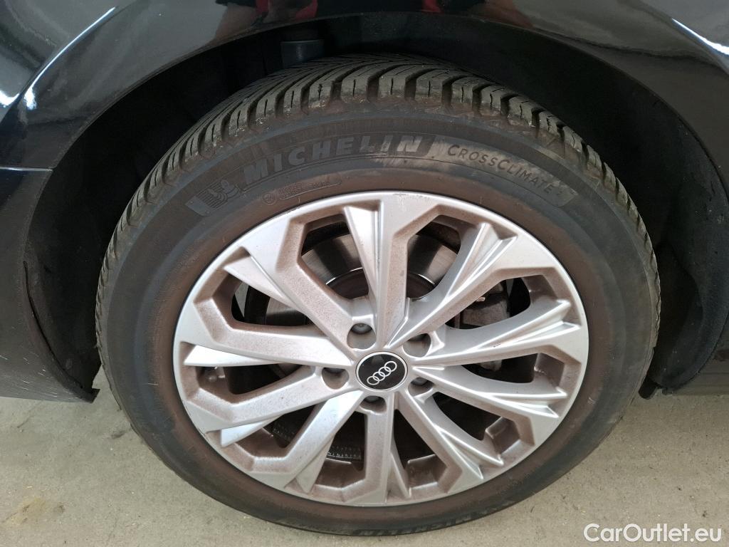  Audi  A4 AUDI  / 2019 / 4P / Berline 35 TFSI 150 S tronic Business Line #11