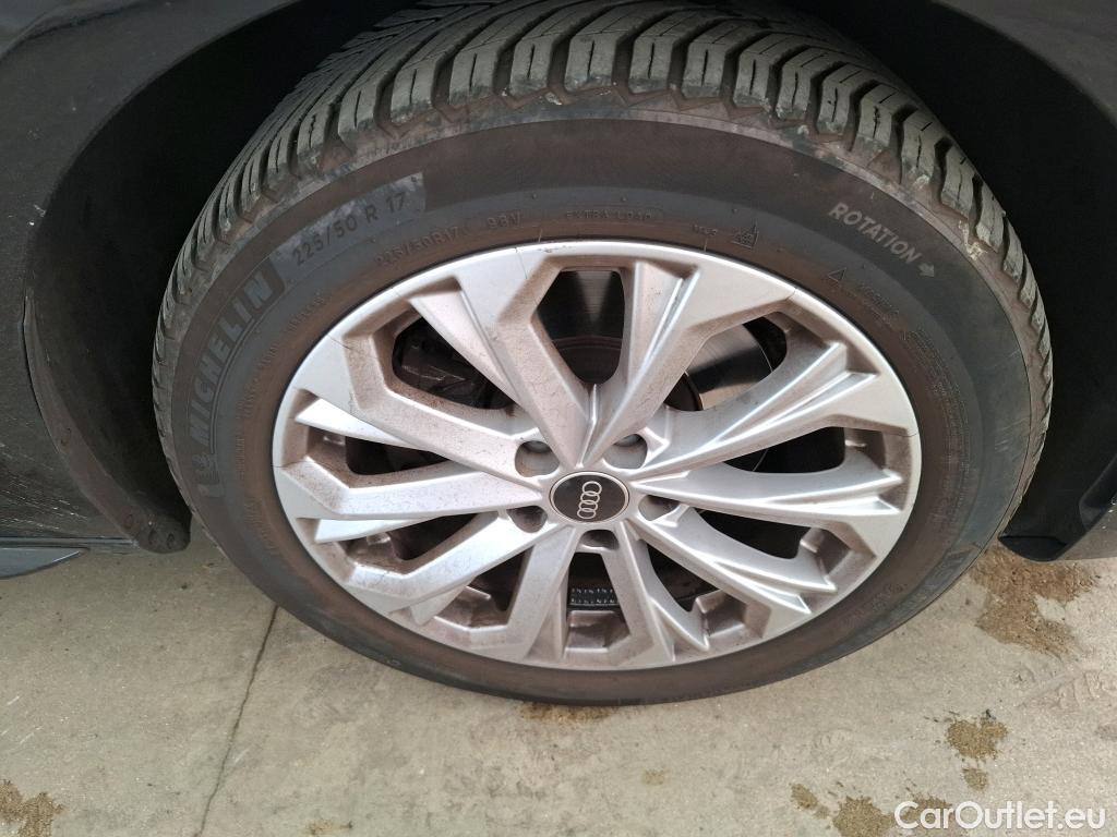  Audi  A4 AUDI  / 2019 / 4P / Berline 35 TFSI 150 S tronic Business Line #27