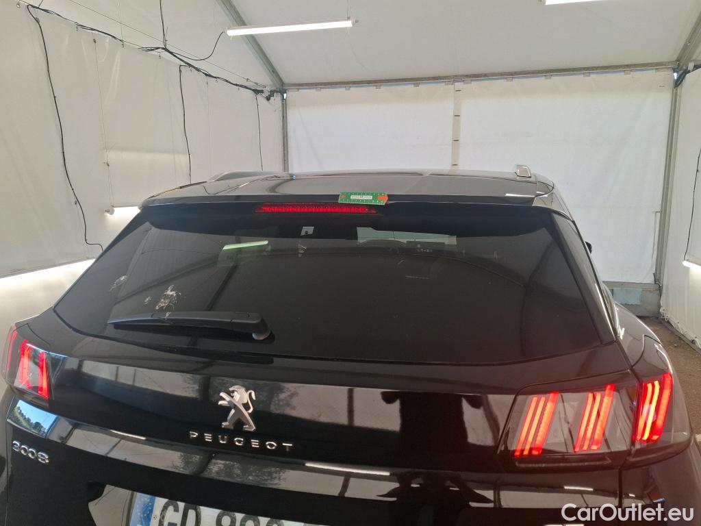  Peugeot  3008 PEUGEOT  / 2020 / 5P / SUV PureTech 130 S&S EAT8 GT Pack #17