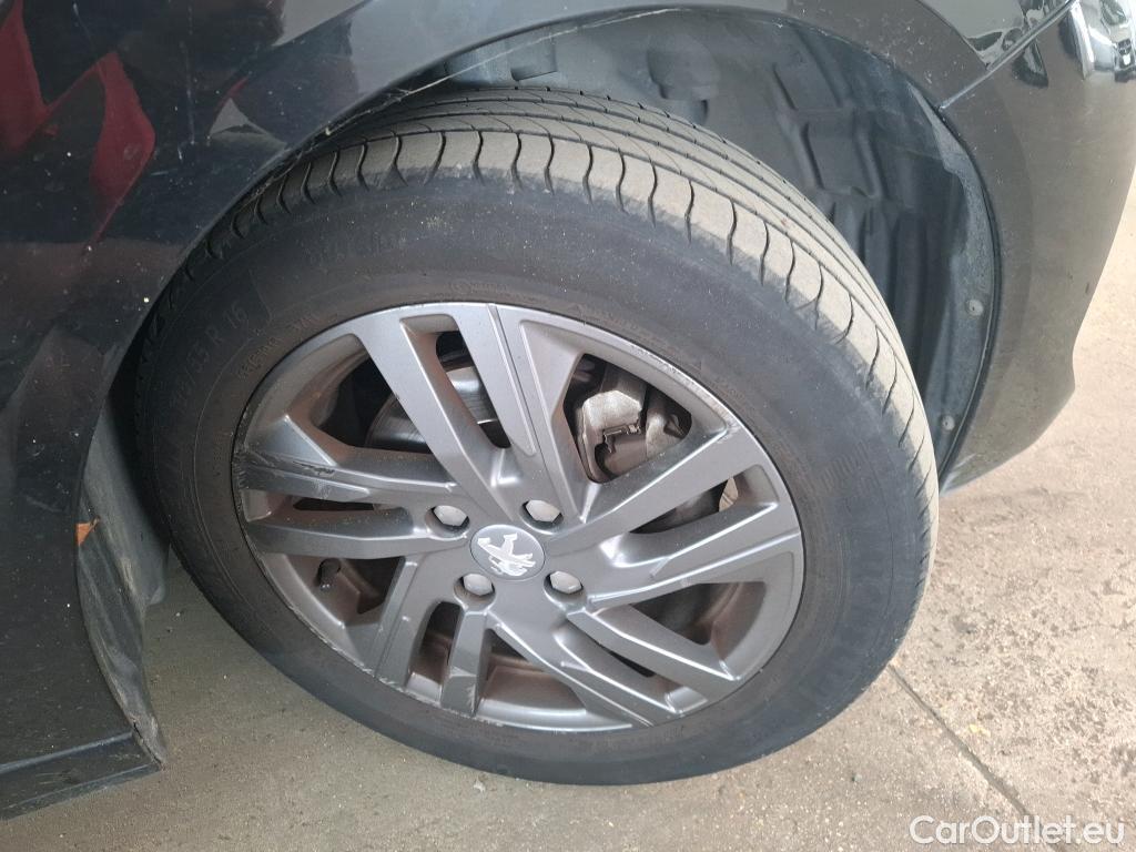  Peugeot  208  Active Business 1.5 HDi 100CV BVM6 E6d #26