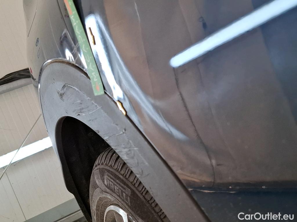  Peugeot  3008 PEUGEOT  / 2020 / 5P / SUV 1.6 HYBRID 225 E-EAT8 Allure Pack #5