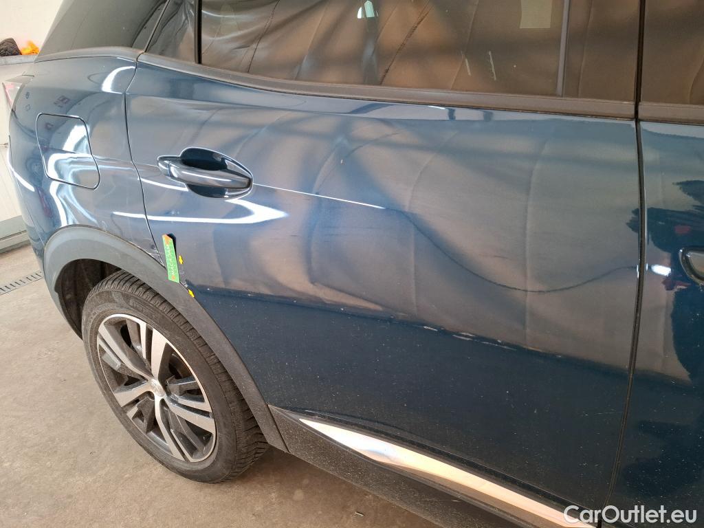  Peugeot  3008 PEUGEOT  / 2020 / 5P / SUV 1.6 HYBRID 225 E-EAT8 Allure Pack #4