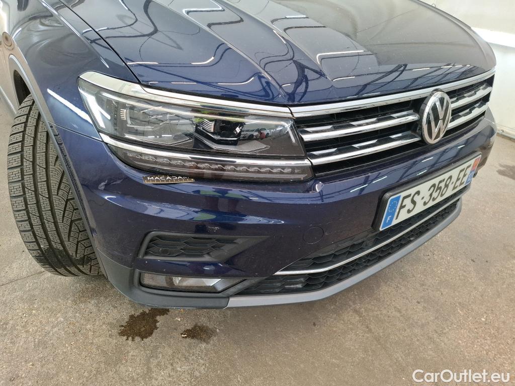  Volkswagen  Tiguan VOLKSWAGEN  / 2016 / 5P / SUV 1.5 TSI 150 EVO DSG7 Carat #1
