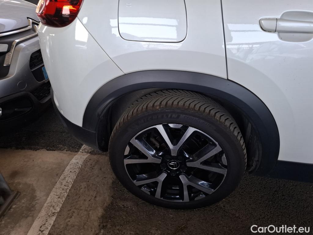  Citroen  C5 Aircross CITROEN  / 2018 / 5P / SUV Hybrid 225 ë-EAT8 Shine Pack #17