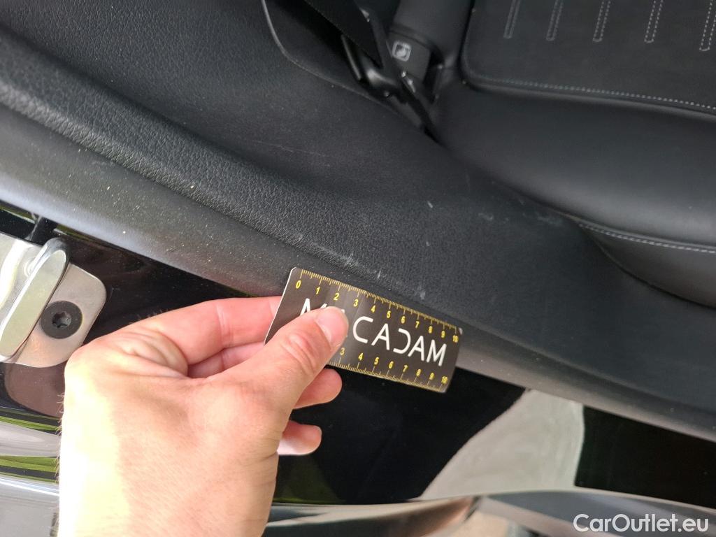  Mercedes  GLC MERCEDES-BENZ  / 2022 / 5P / SUV  300 e AMG Line 4MATIC #18