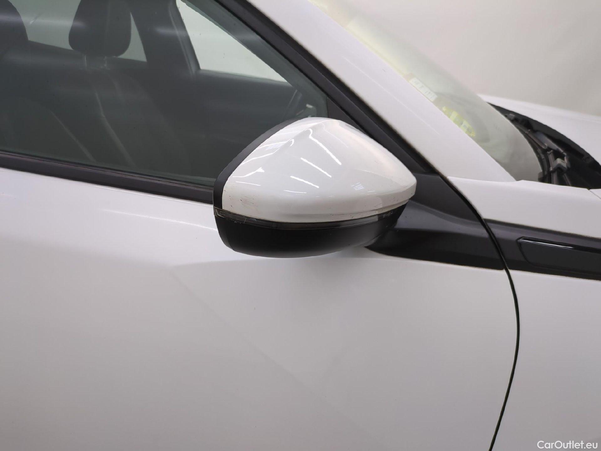  Peugeot  2008  Allure Business 1.5 HDi 130CV BVA8 E6d #42