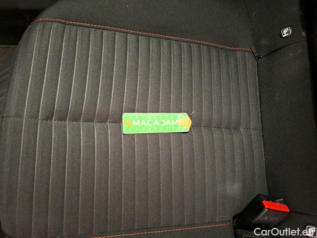  Peugeot  2008  Active Business 1.5 HDi 130CV BVA8 E6d #90