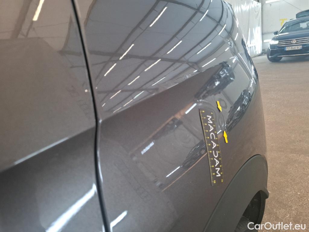  Peugeot  3008  Active Pack 1.5 HDi 130CV BVA8 E6d #8