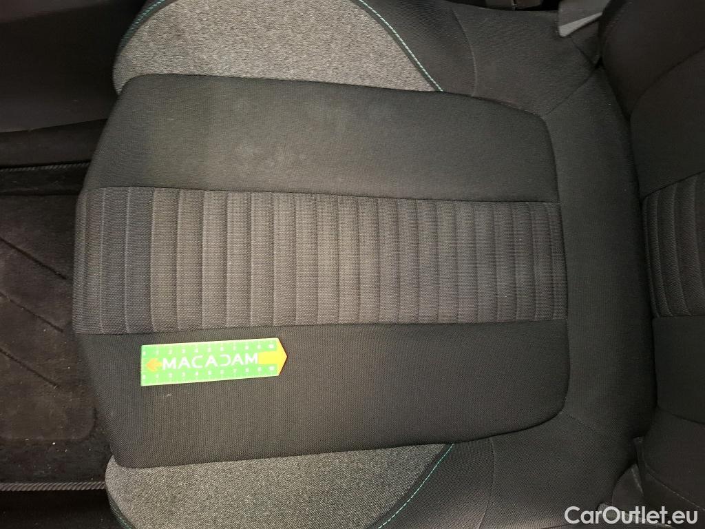  Peugeot  3008  II Active Pack 1.2 PureTech 130CV BVA8 E6d #9