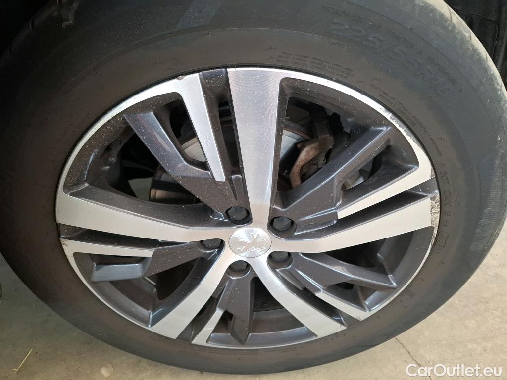  Peugeot  5008  Allure 1.5 HDi 130CV BVA8 7 Sieges E6d #6