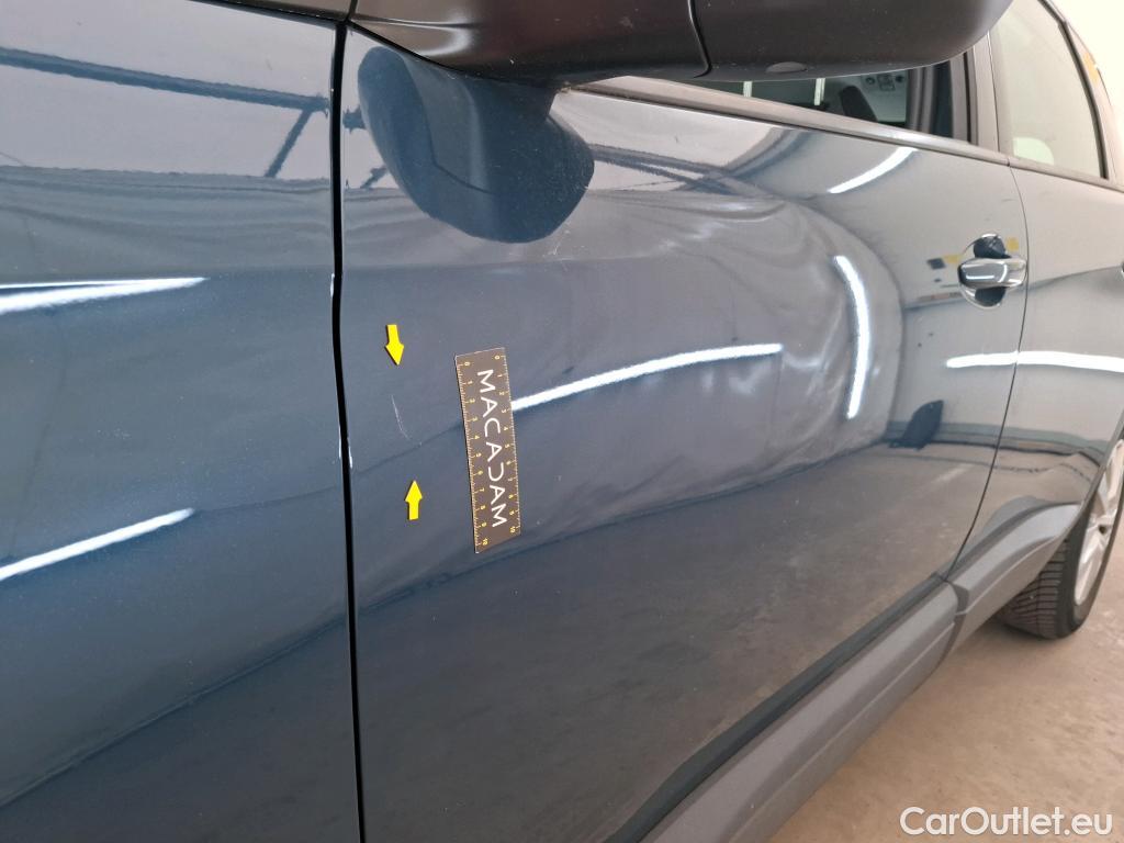  Peugeot  5008  Active Pack 1.5 HDi 130CV BVA8 7 Sieges E6d #1