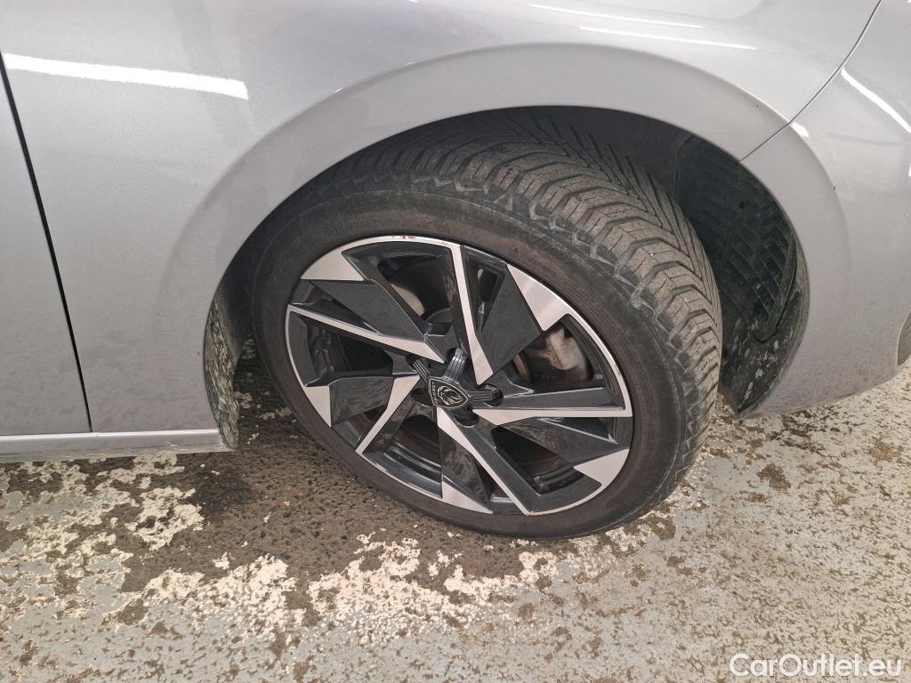  Peugeot  308  SW Allure Pack 1.2 PureTech 130CV BVA8 E6d #10