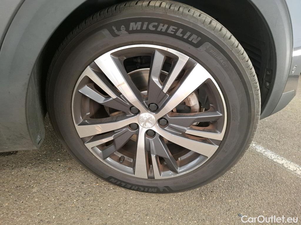  Peugeot  5008  Allure 1.5 HDi 130CV BVA8 7 Sieges E6d #55