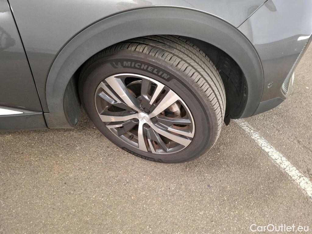  Peugeot  5008  Allure 1.5 HDi 130CV BVA8 7 Sieges E6d #54
