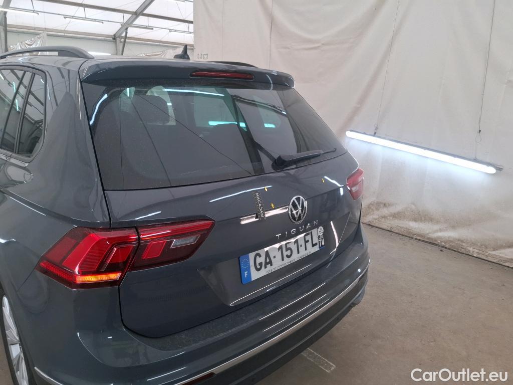  Volkswagen  Tiguan VOLKSWAGEN  / 2020 / 5P / SUV 2.0 TDI 150 DSG7 Life Business #1