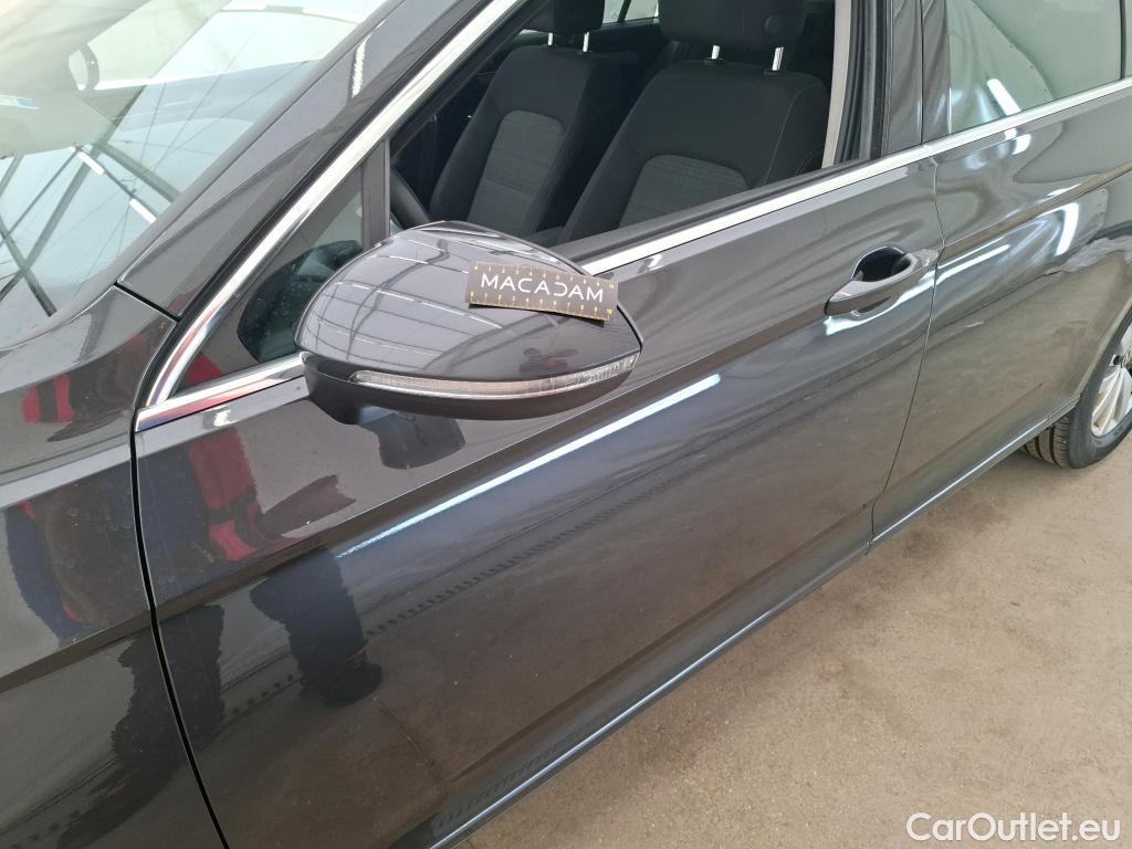  Volkswagen  Passat  Break Business 2.0 TDI 120CV BVA7 E6d #44