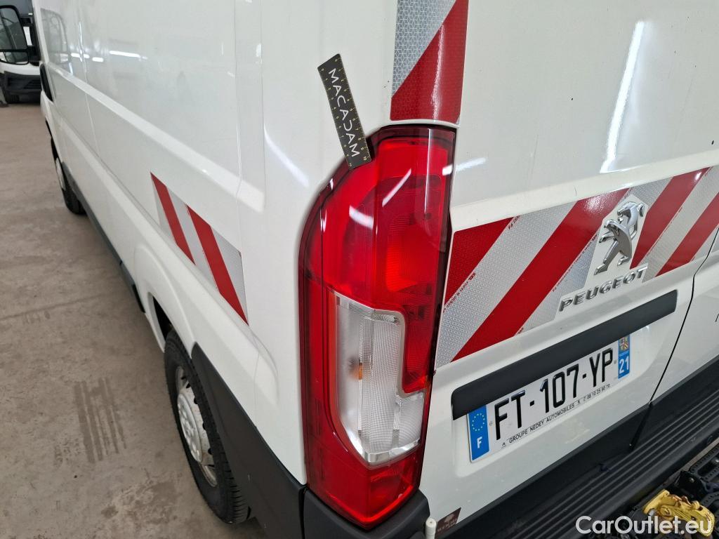  Peugeot  Boxer  Fourgon Surélevé 333 L2H2 Premium BlueHDi 140 Stop&Start 140CV BVM6 #15