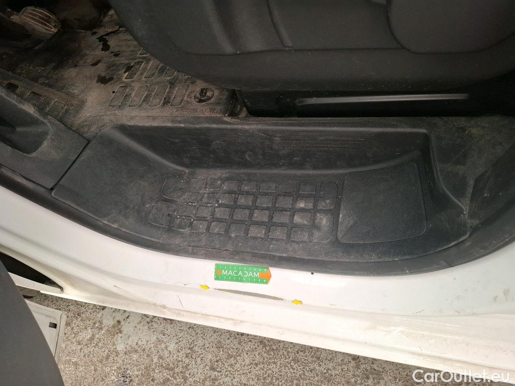  Peugeot  Expert  Fourgon Premium L2 1.5 HDi 120CV BVM6 E6d #11