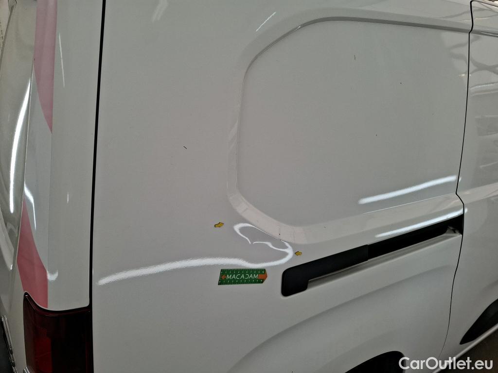  Citroen  Berlingo  Fourgon Club XL 950 1.5 BlueHDi 100CV BVM5 E6dT #2