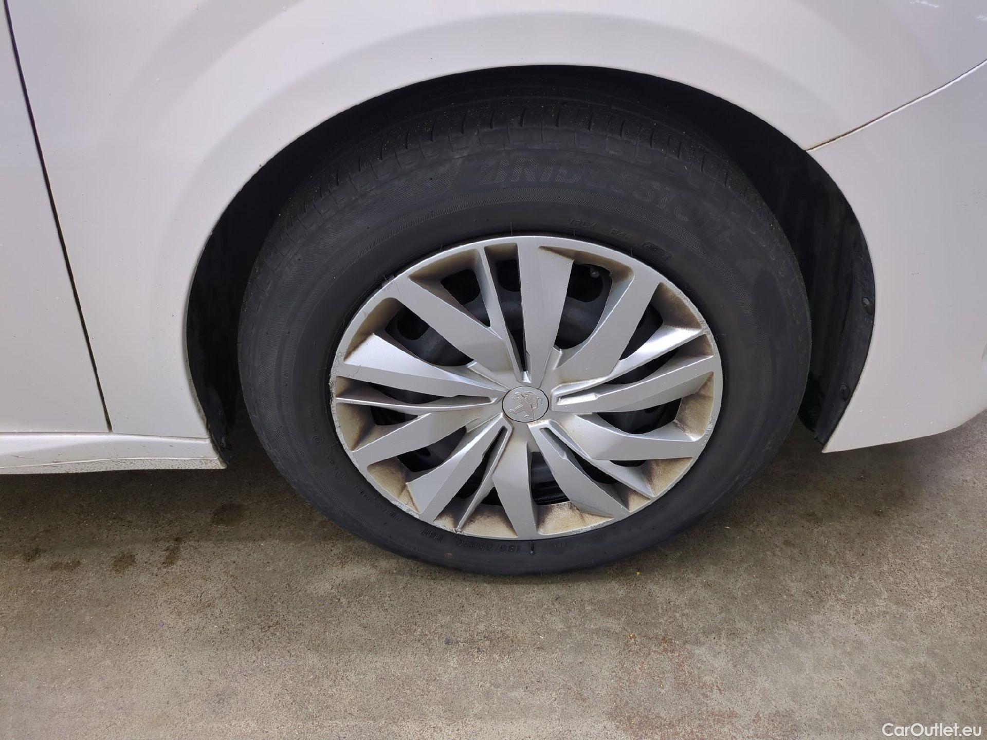  Peugeot  208  Premium 1.5 HDi 100CV BVM6 E6d #14