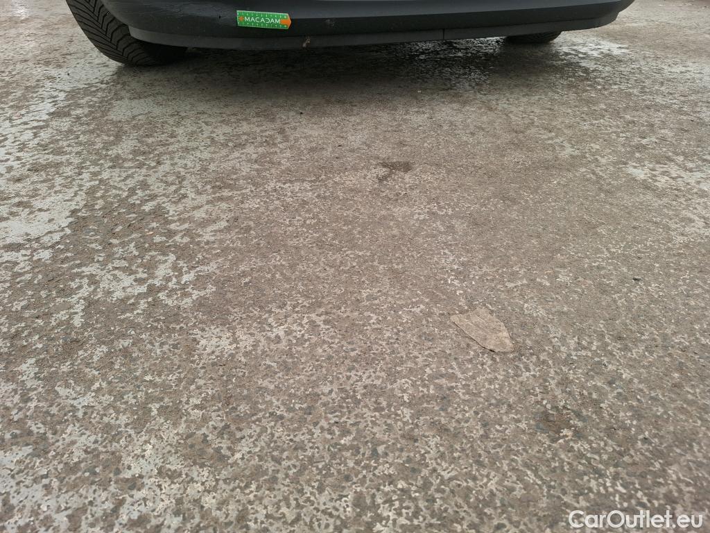  Citroen  C3  Société Feel Nav 1.5 BlueHDI 100CV BVM5 E6dT #24