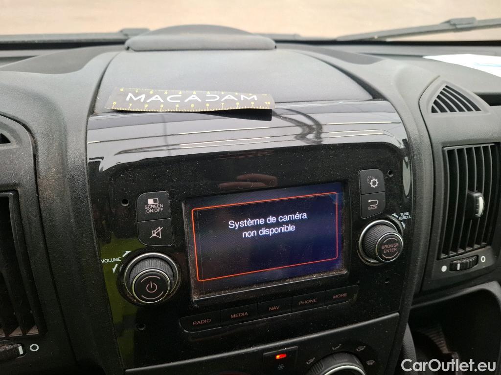  Peugeot  Boxer  Fourgon Surélevé 333 L2H2 Premium BlueHDi 140 Stop&Start 140CV BVM6 #32