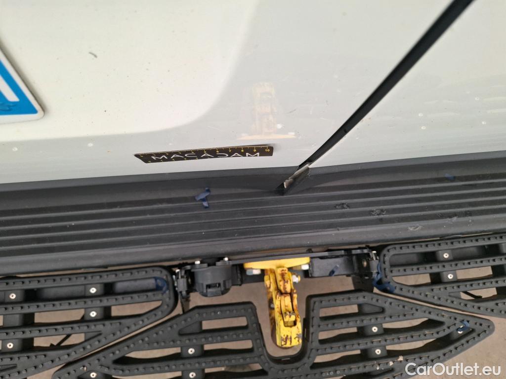  Peugeot  Boxer  Fourgon Surélevé 333 L2H2 Premium BlueHDi 140 Stop&Start 140CV BVM6 #26