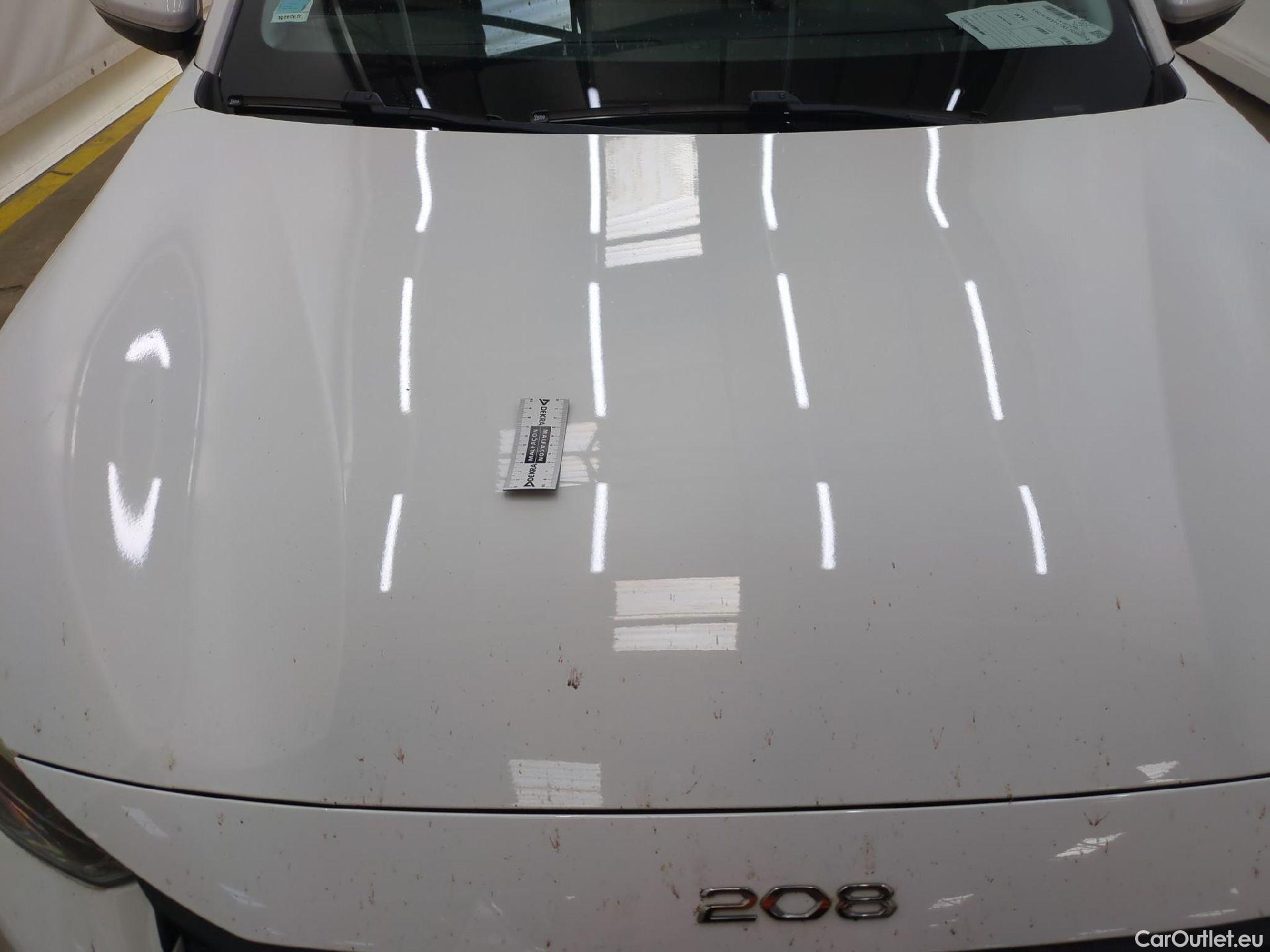  Peugeot  208  Premium 1.5 HDi 100CV BVM6 E6d #32
